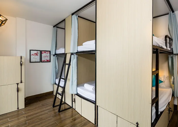 Fedora Hostel Đà Nẵng