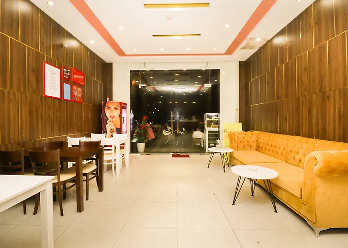 Oyo 117 Gina Hotel Đà Nẵng