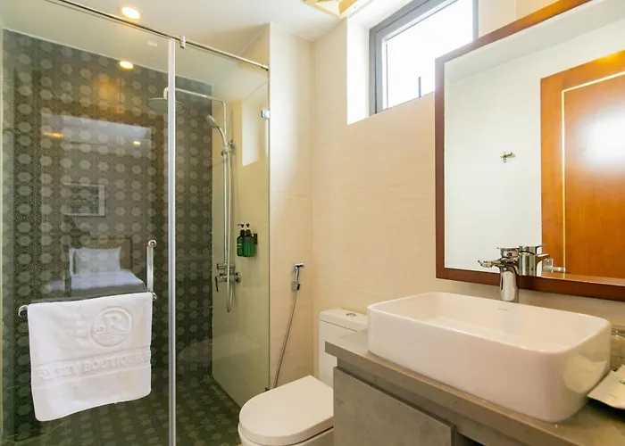 Ritzy Boutique Hotel Da Nang Beach